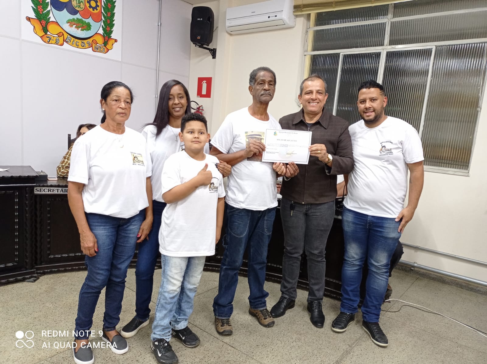 Mestre Torres recebe Moção de Aplausos por dedicação à capoeira